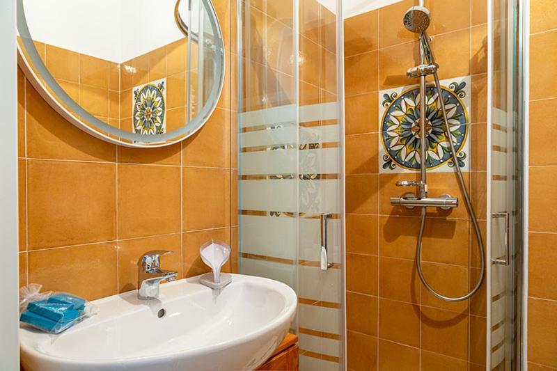 Ghe Sem Morazzone B&B Gazzada Bagian luar foto